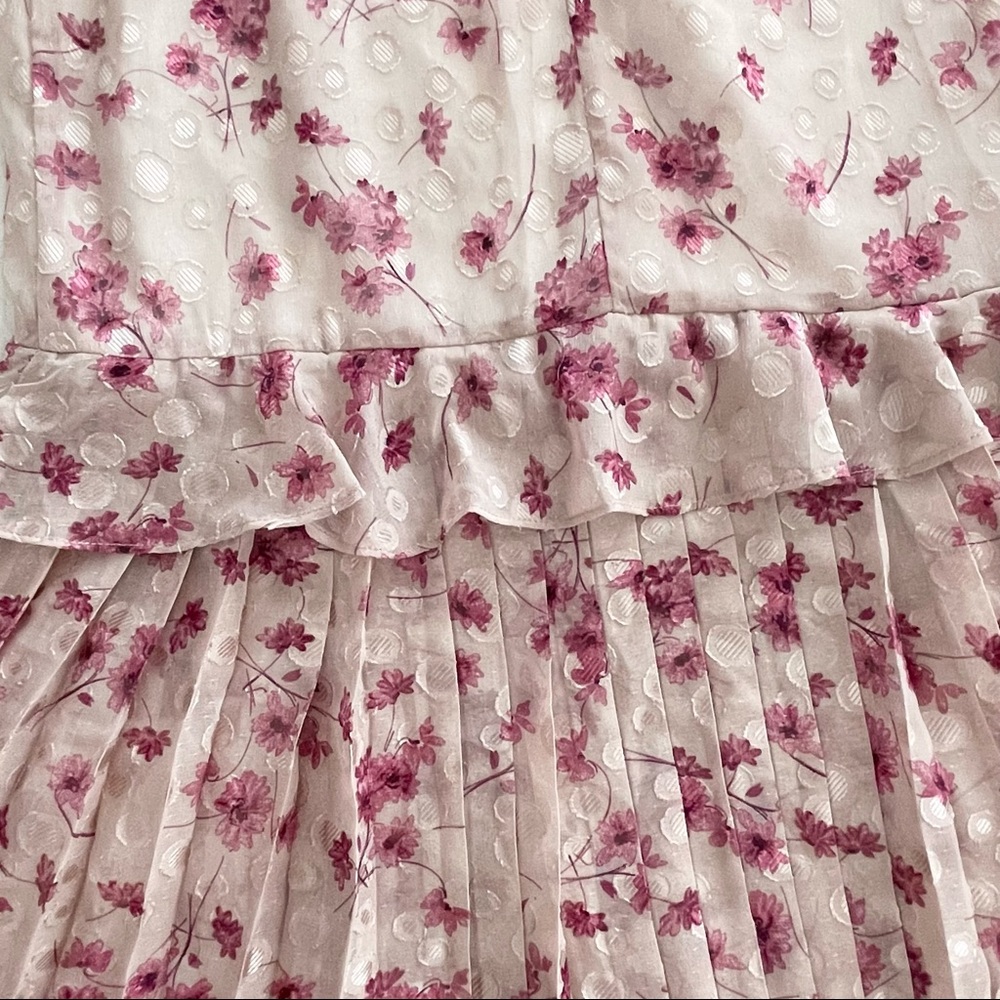 NWOT Lulus Terrace Views Taupe Floral Print Tiered Midi Dress XSMALL - Picture 9 of 15